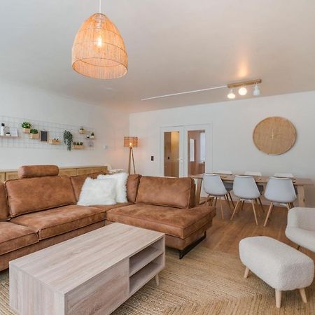 Ruim En Warm Appartement In De Winkelstraat Van Oostende Eksteriør billede