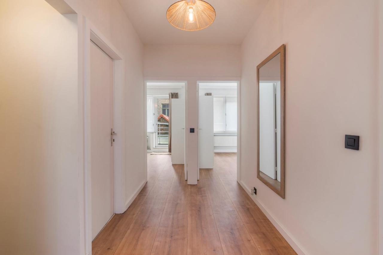 Ruim En Warm Appartement In De Winkelstraat Van Oostende Eksteriør billede
